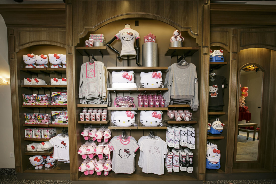 Universal Orlando opens Hello Kitty shop